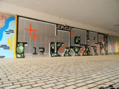 Graffiti Bombing - Photo by Snerd - msrcriminal (2013)