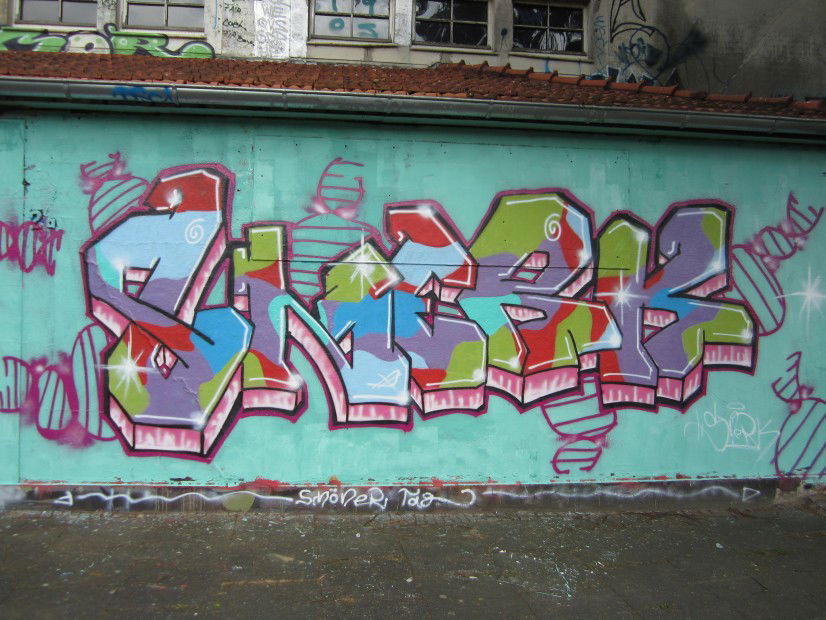 Graffiti Wall in Bielefeld - Photo by Snerked - Snerk (2012)