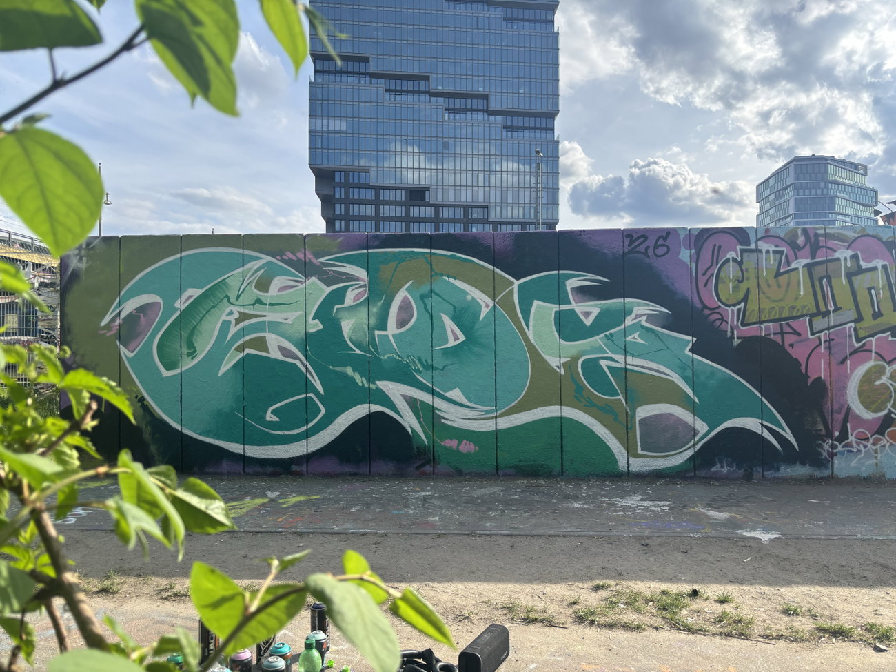 Graffiti Wall in Berlin - Photo by Snokomotive