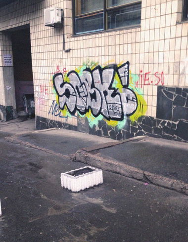 Graffiti Bombing - Photo by Sobk - Sobk