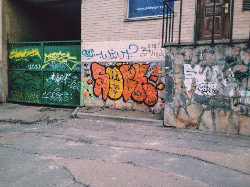 Graffiti Bombing - Photo by Sobk - sobk, kiev