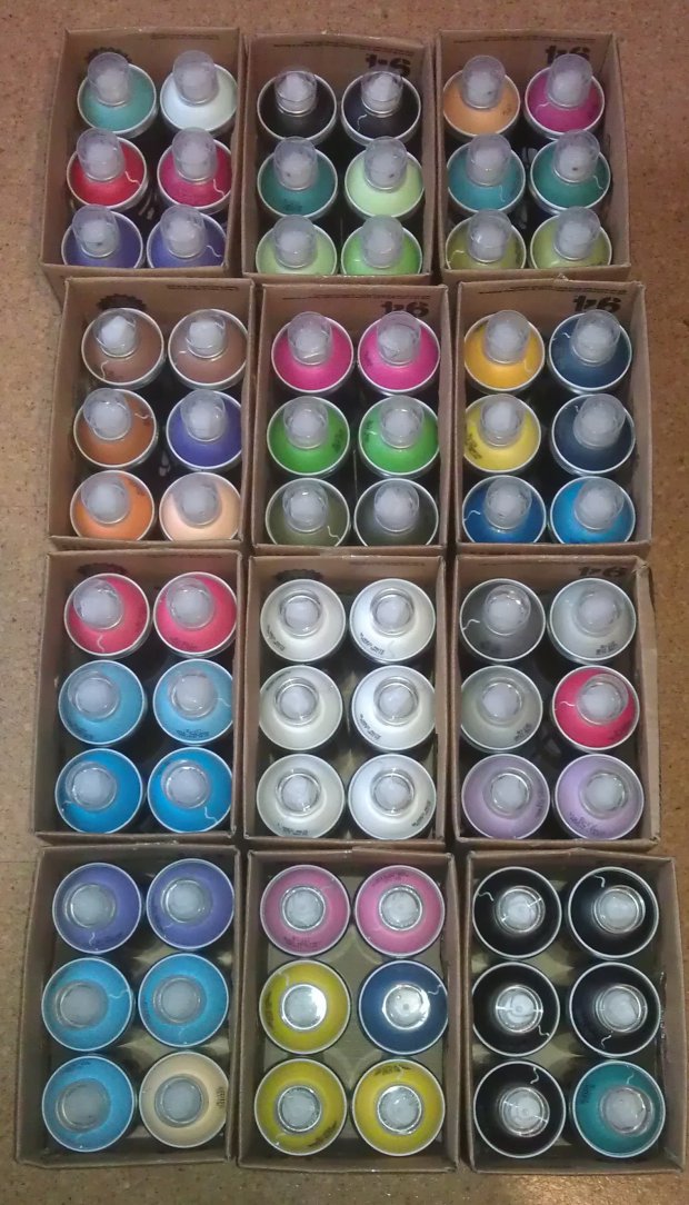 Graffiti Artwork - Photo by SoekOne - Can, cans