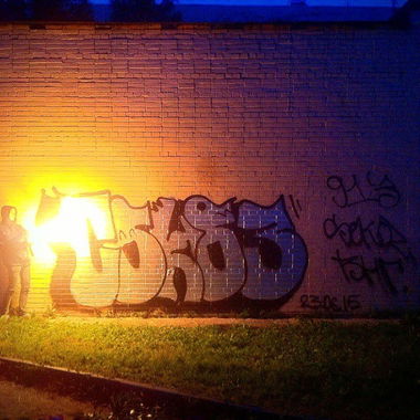 Graffiti Bombing in Санкт Петербург - Photo by Sokoz - sokoz, vng913 (2015)