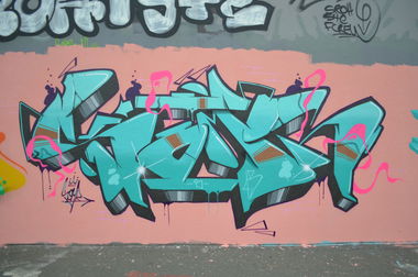 Graffiti Wall - Photo by Somr43