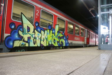 Graffiti Train - Photo by Sondaarschuleee (2013)