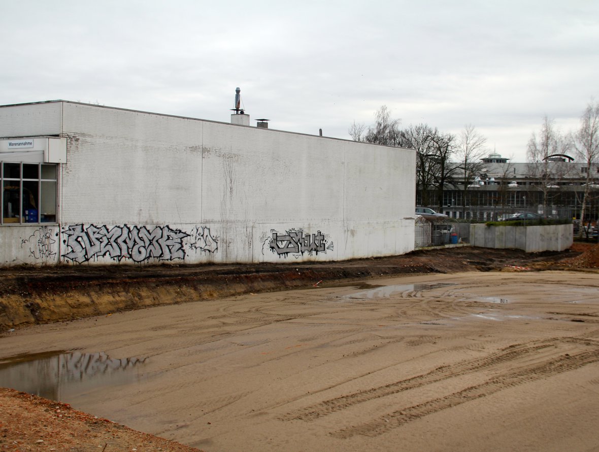 Graffiti Bombing - Photo by Sondaarschuleee