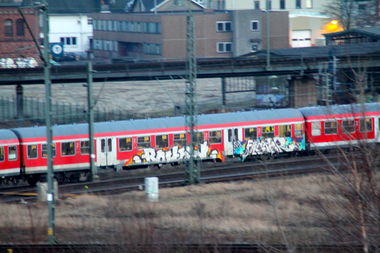 Graffiti Train - Photo by Sondaarschuleee