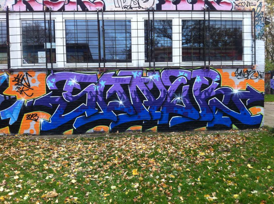 Graffiti Wall - Photo by SoneR - soner (2013)
