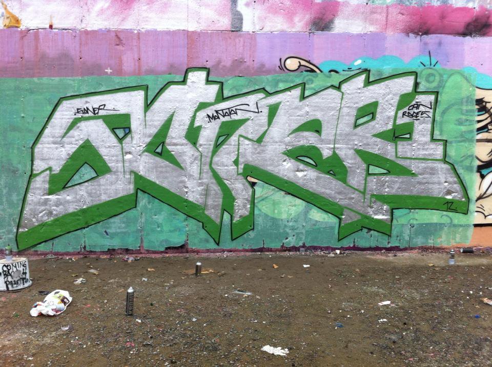 Graffiti Wall - Photo by SoneR - soner (2012)