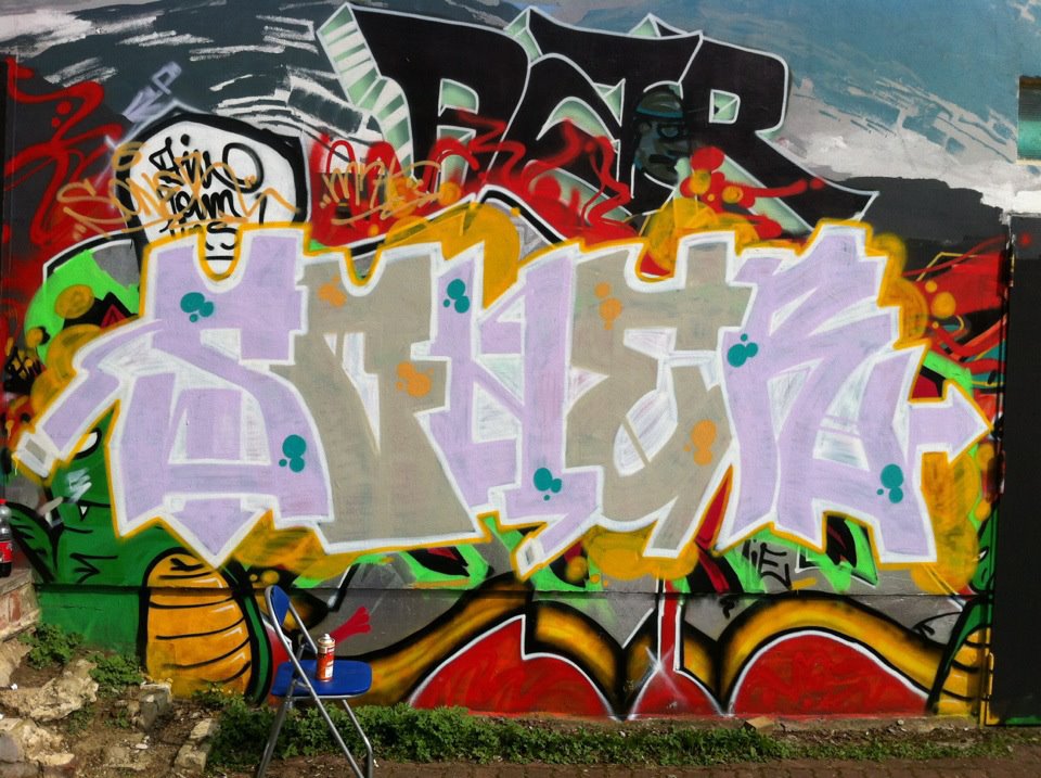 Graffiti Wall - Photo by SoneR - soner (2013)