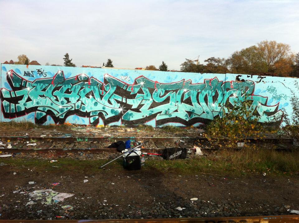 Graffiti Wall - Photo by SoneR - soner, ahn, isk (2013)