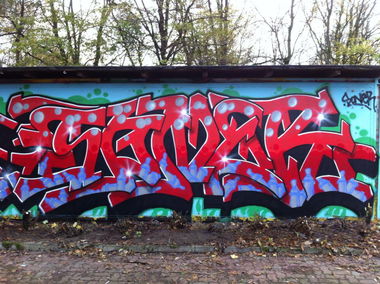 Graffiti Wall - Photo by SoneR - soner (2013)