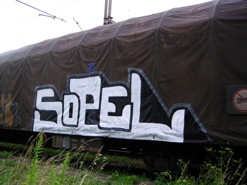 Graffiti Train in Slovakia - Photo by Sopelier - freight