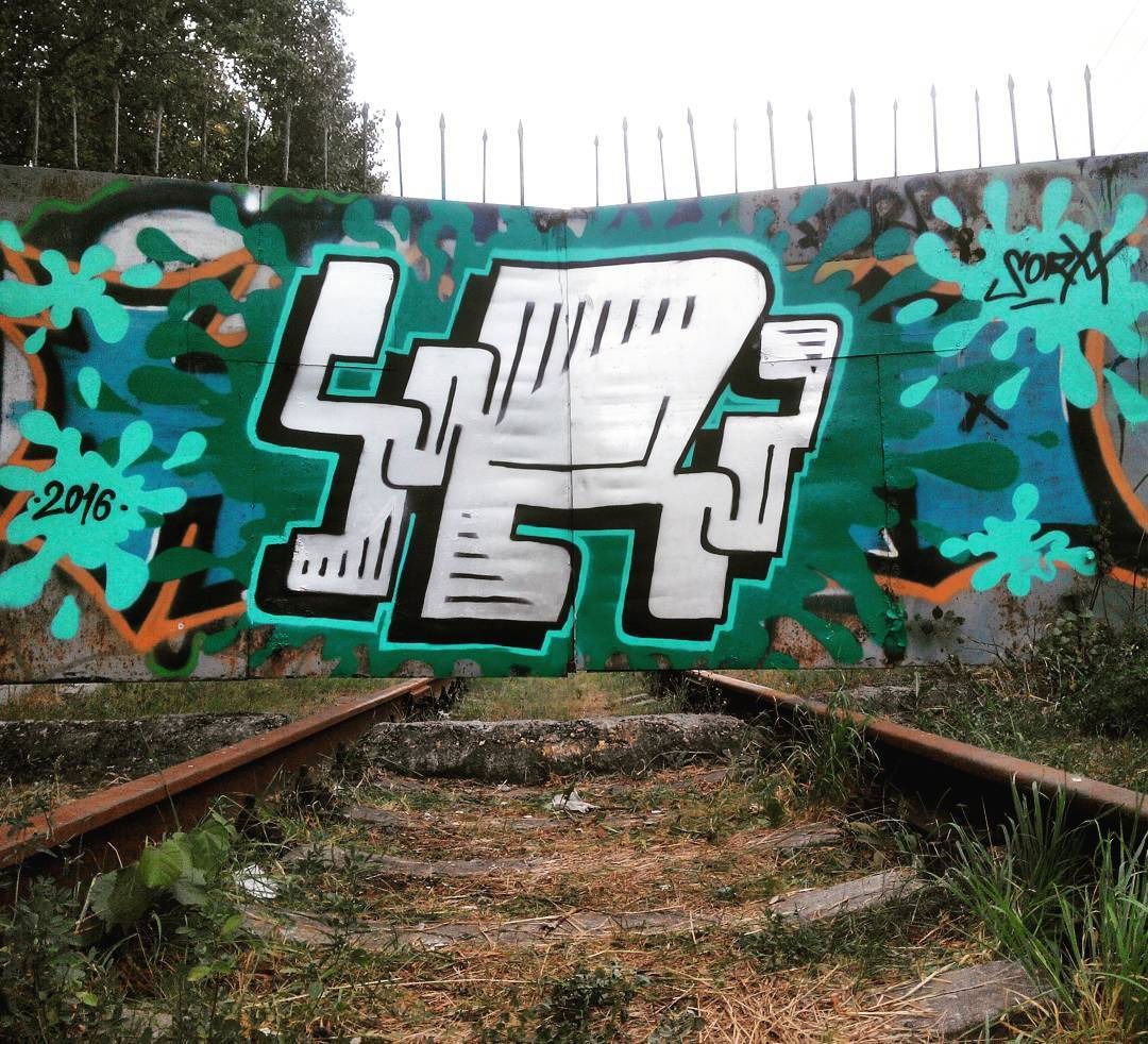 Graffiti Wall - Photo by Sora - sora, sora (2016)