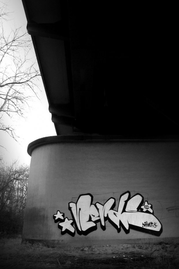 Graffiti Wall - Photo by Soyski - Soyski, Nerds (2012)