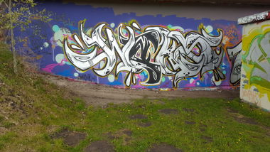 Graffiti Wall in Oldenburg - Photo by Sparva - Waks