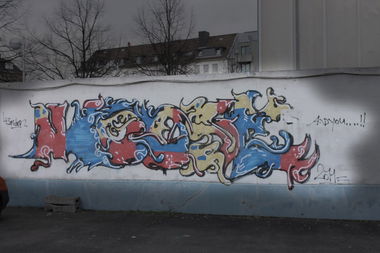 Graffiti Wall in Köln - Photo by Spie23 - koose, kes, spider (2011)