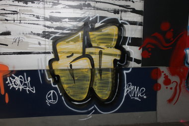 Graffiti Bombing in Köln - Photo by Spie23 - bame