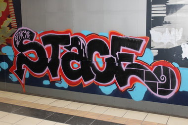 Graffiti Bombing in Köln - Photo by Spie23 - becky, stace, becky&stace