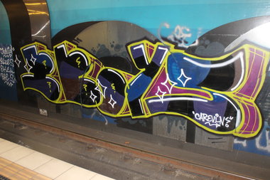 Graffiti Bombing in Köln - Photo by Spie23 - junio, blues, ekel