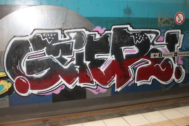 Graffiti Bombing in Köln - Photo by Spie23 - imr, geier