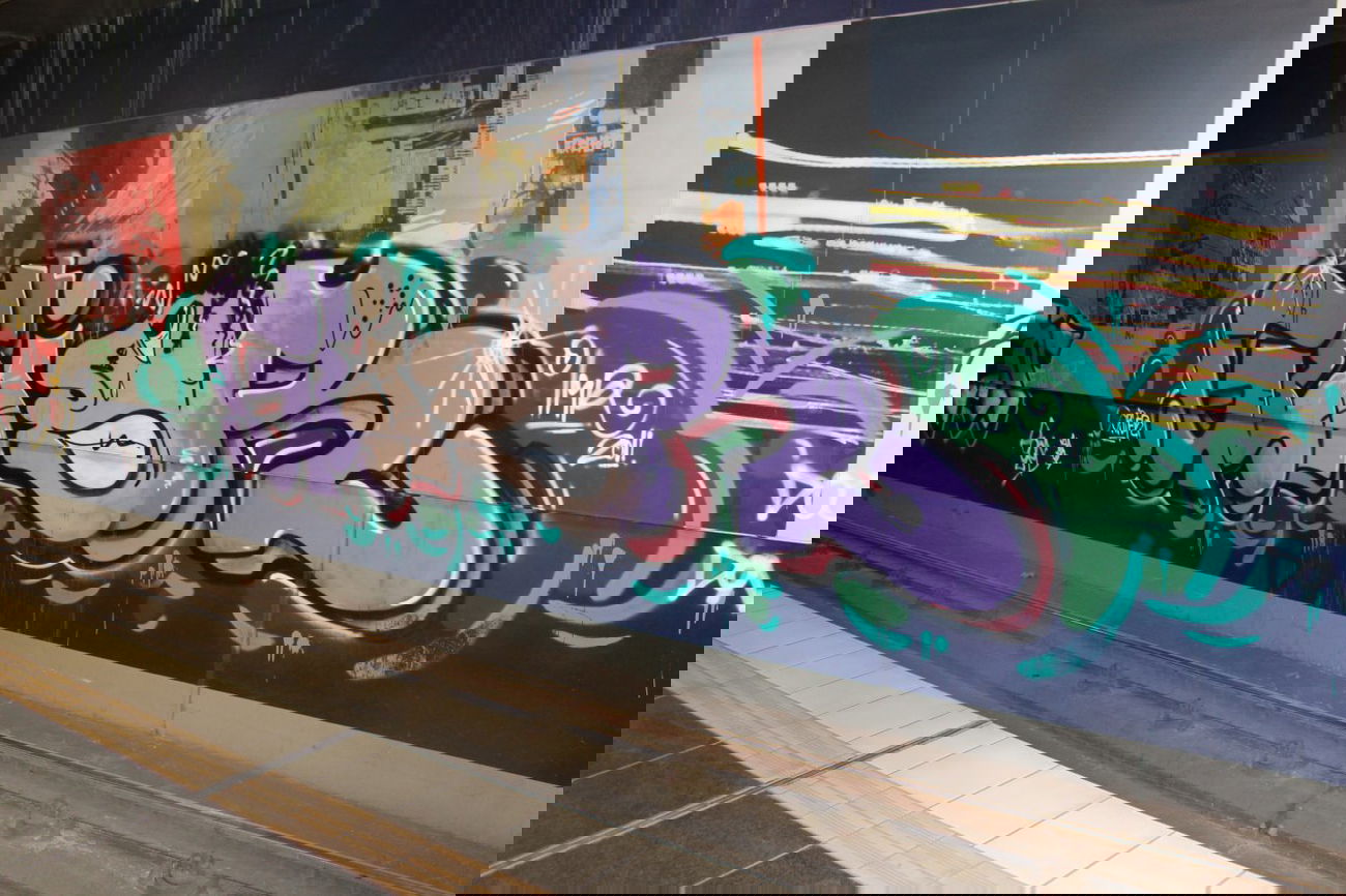 Graffiti Bombing in Köln - Photo by Spie23 - geier, imr (2011)