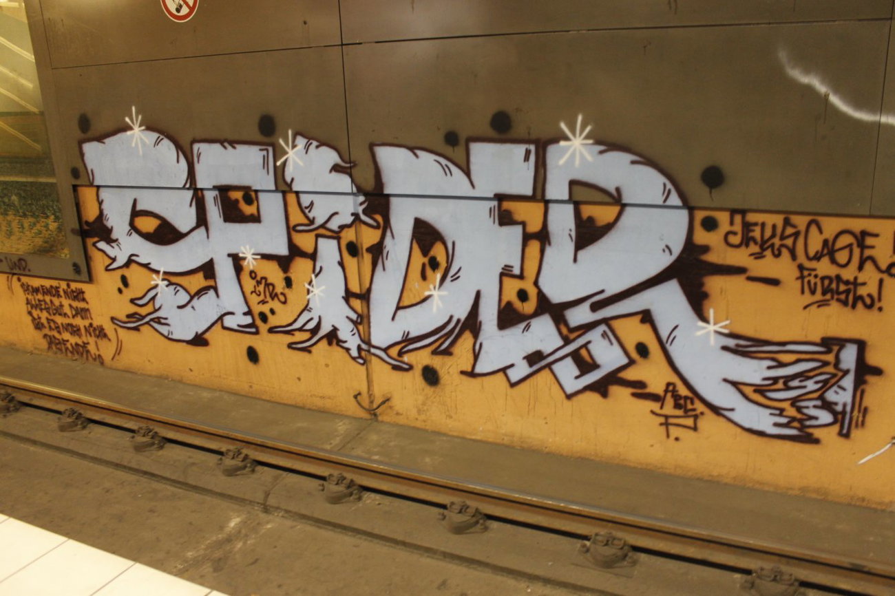 Graffiti Bombing in Köln - Photo by Spie23 - spider, imr, abcp