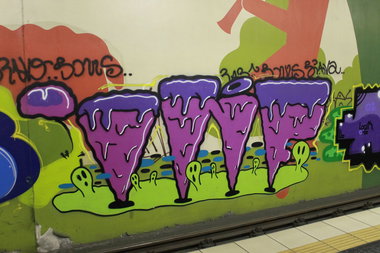 Graffiti Bombing in Köln - Photo by Spie23 - inf