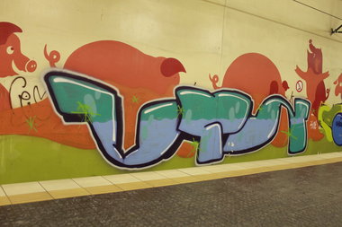 Graffiti Bombing in Köln - Photo by Spie23 - ltn