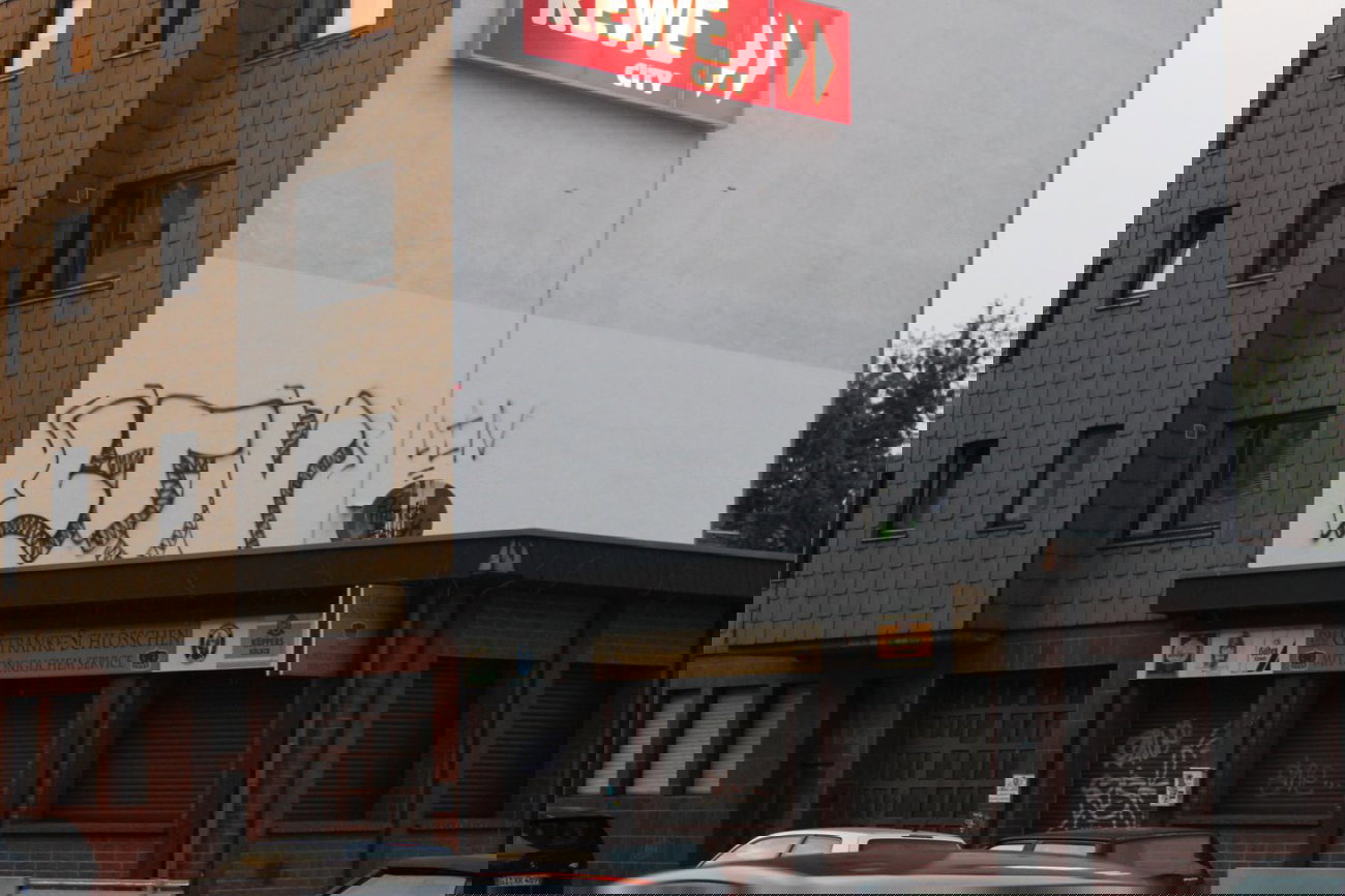 Graffiti Bombing in Köln - Photo by Spie23 - ltn (2012)