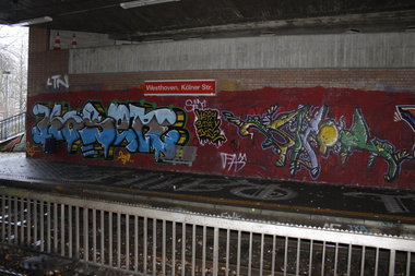 Graffiti Bombing in Köln - Photo by Spie23 - köser, sifoe, sct