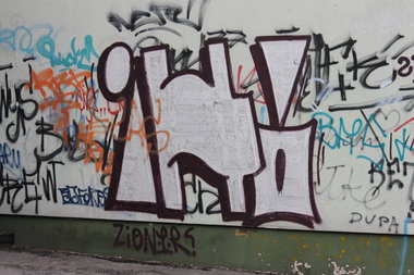 Graffiti Bombing in Kielce - Photo by Spie23 - ih, zion