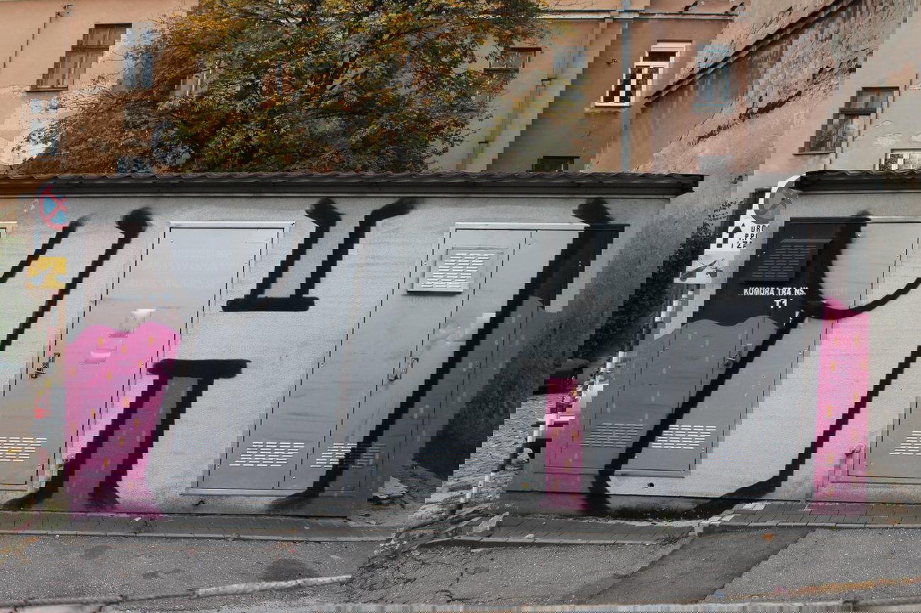 Graffiti Bombing in Kielce - Photo by Spie23 - ih
