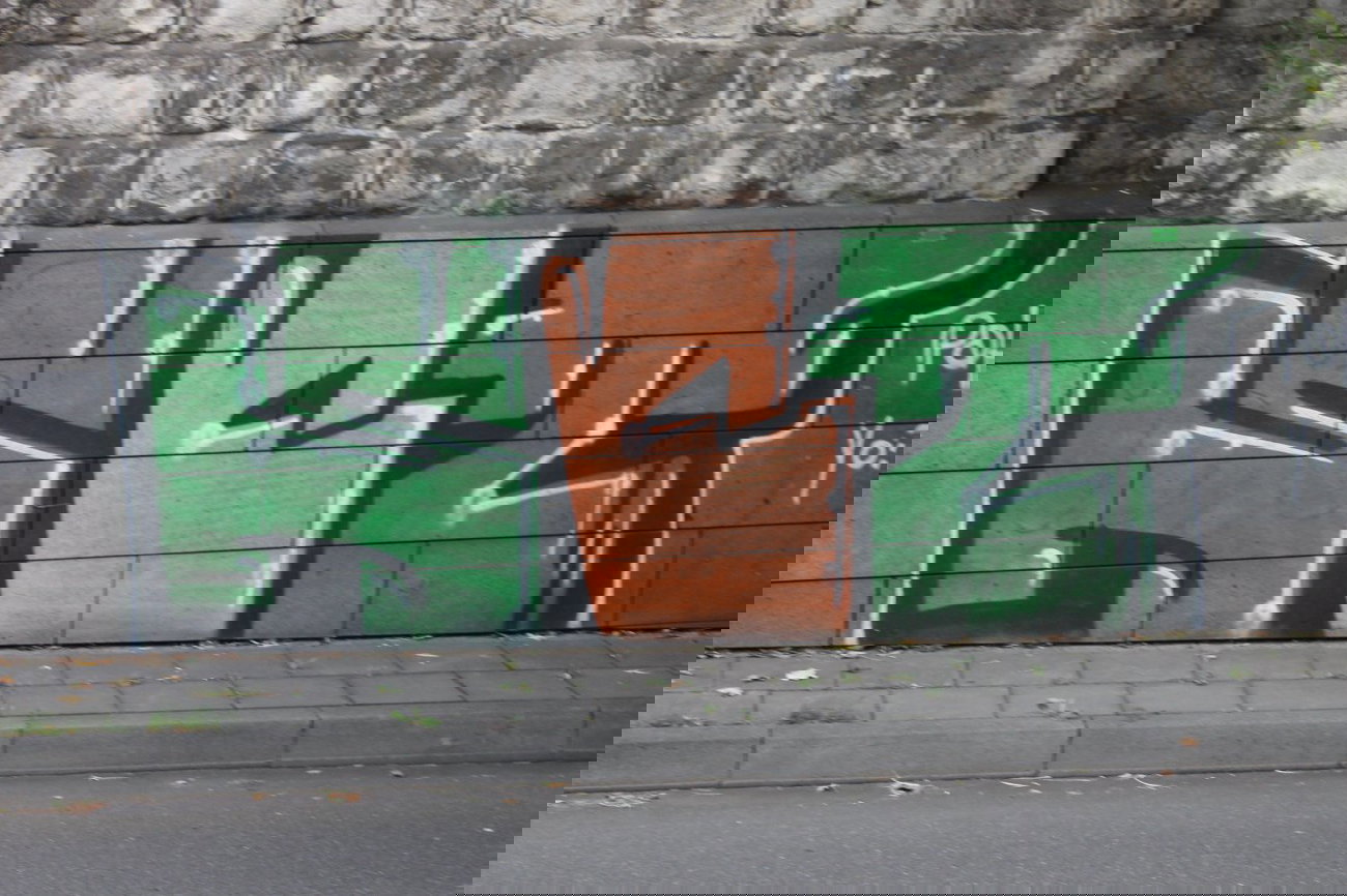 Graffiti Bombing in Köln - Photo by Spie23 - sct, pokal