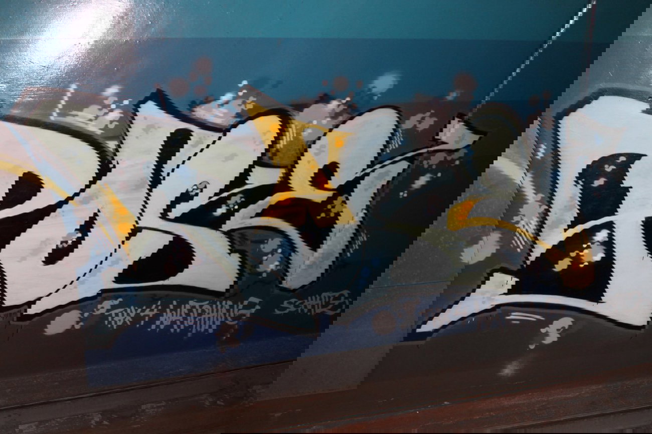 Graffiti Bombing in Köln - Photo by Spie23 - pose, tlh