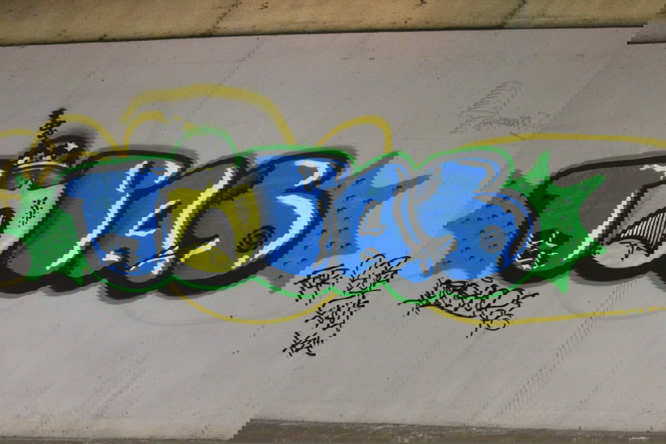 Graffiti Bombing in Köln - Photo by Spie23 - topas, 27