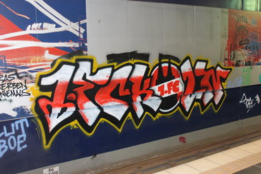 Graffiti Bombing in Köln - Photo by Spie23 - 1, fc, köln