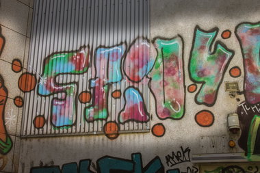 Graffiti Bombing in Köln - Photo by Spie23 - spidy, spider, imr