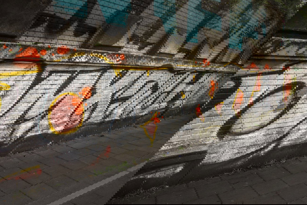 Graffiti Bombing in Köln - Photo by Spie23 - dmx, tlh (2014)