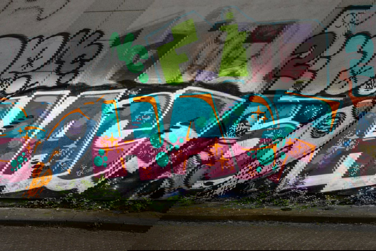 Graffiti Bombing in Köln - Photo by Spie23 - nc, nice, foim (2013)