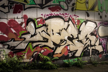 Graffiti Wall in Köln - Photo by Spie23 - ibes, nc