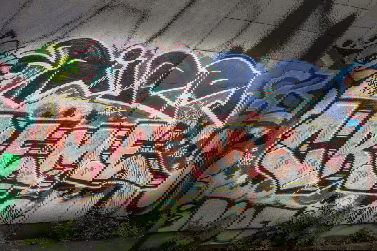 Graffiti Wall in Köln - Photo by Spie23 - creme, ak47, ries (2013)