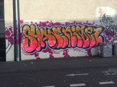 Graffiti Bombing in Köln - Photo by Spie23 - shane, nigel, nbr (2020)