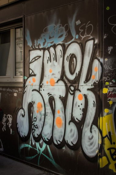 Graffiti Bombing in Köln - Photo by Spie23 - zwik, imr (2014)