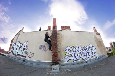 Graffiti Wall - Photo by Splash - splash, srm, sker
