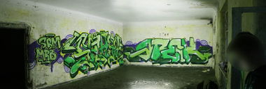 Graffiti Wall - Photo by Splash - splash, qrek