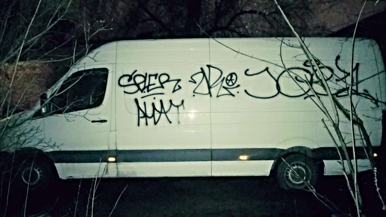 Graffiti Wall - Photo by Splerundo1 - spler, sp, graffiti