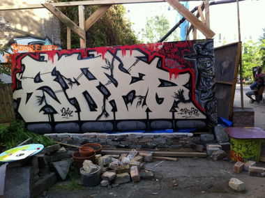 Graffiti Wall - Photo by SpoRtsFreund - Sarg, Gaucho, SRF