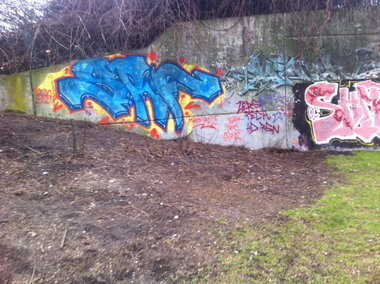 Graffiti Bombing - Photo by SpoRtsFreund - SRF