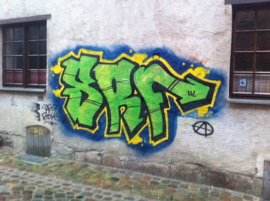 Graffiti Bombing - Photo by SpoRtsFreund - SRF